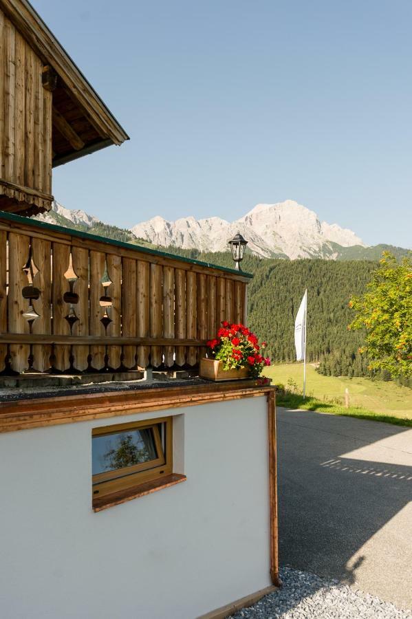 Gasthof Kronreith Maria Alm am Steinernen Meer Exterior photo